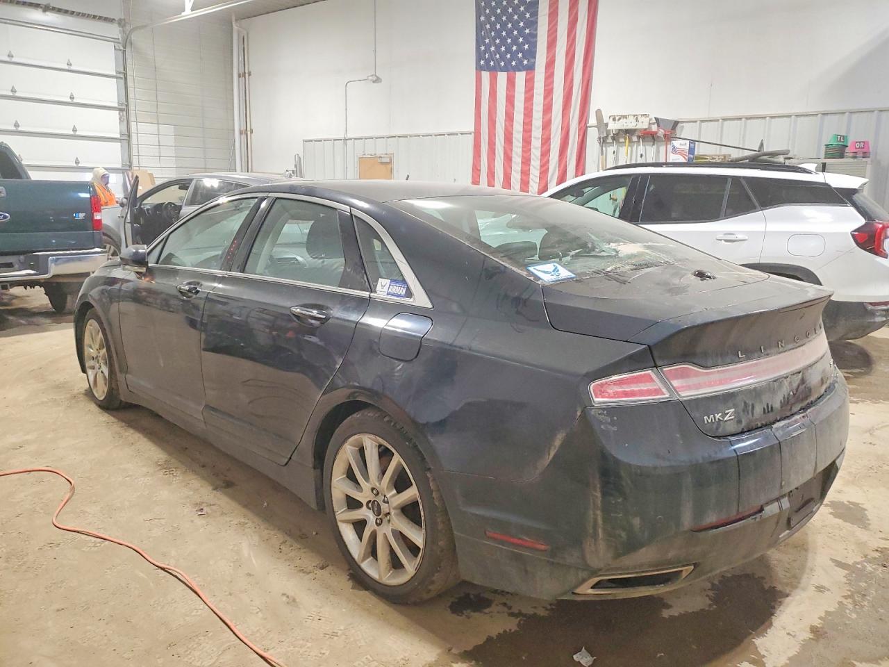 2014 LINCOLN MKZ photo 2