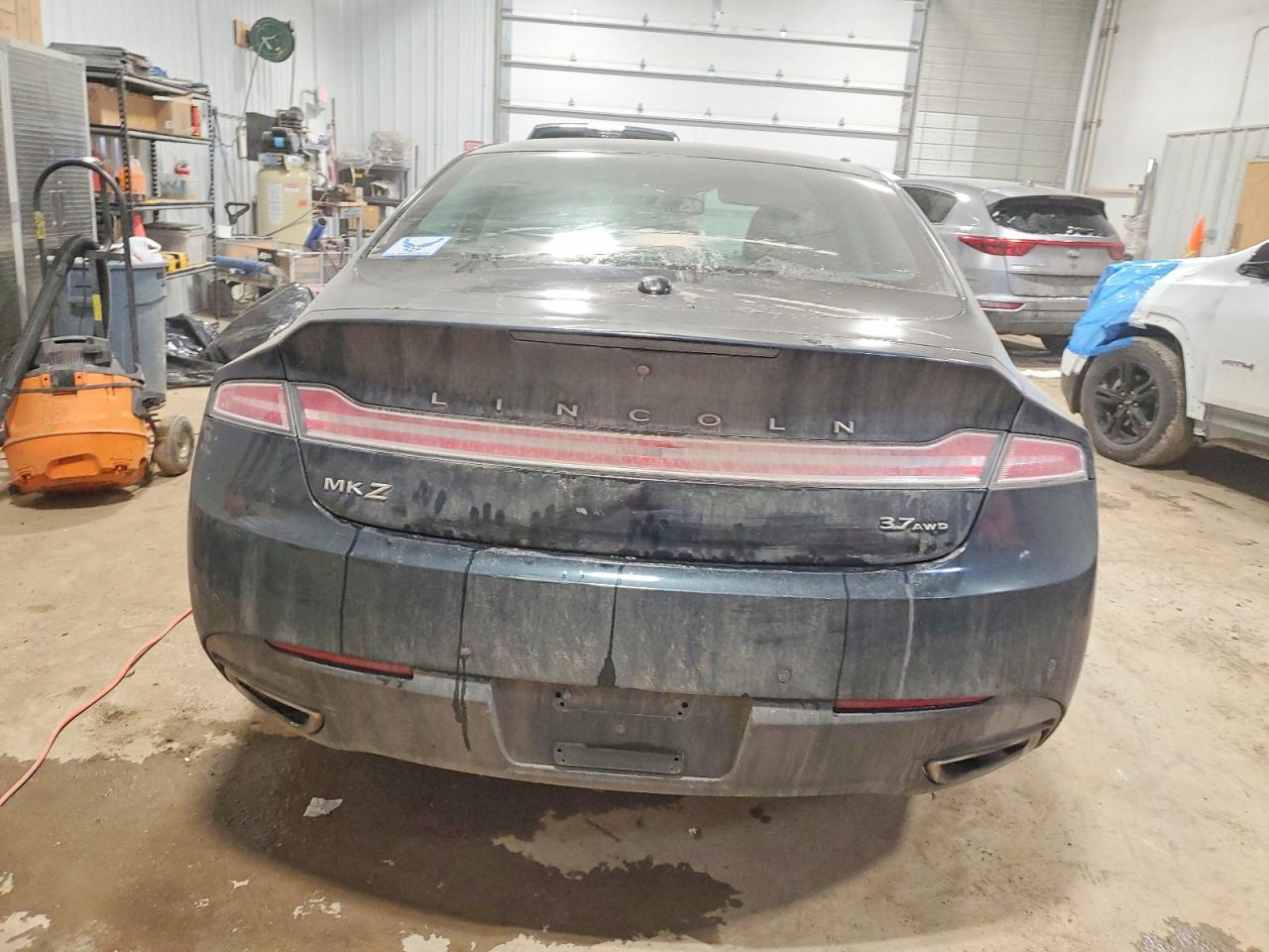 2014 LINCOLN MKZ photo 6