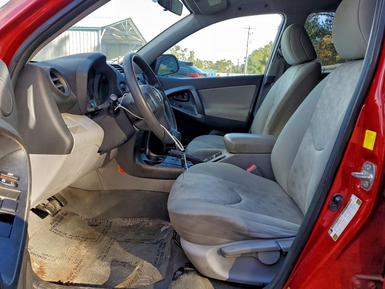 2011 TOYOTA RAV4 photo 7