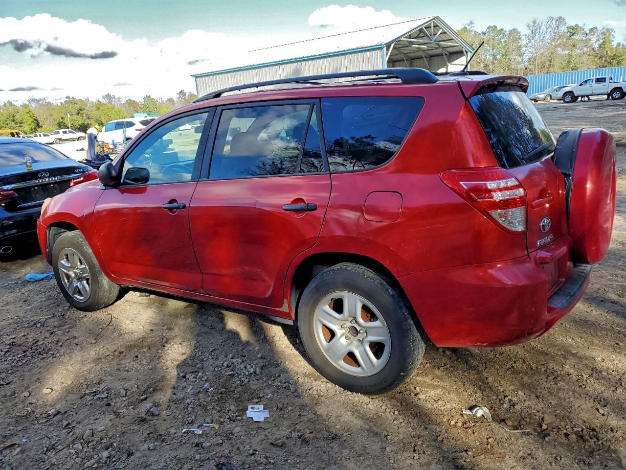 2011 TOYOTA RAV4 photo 2