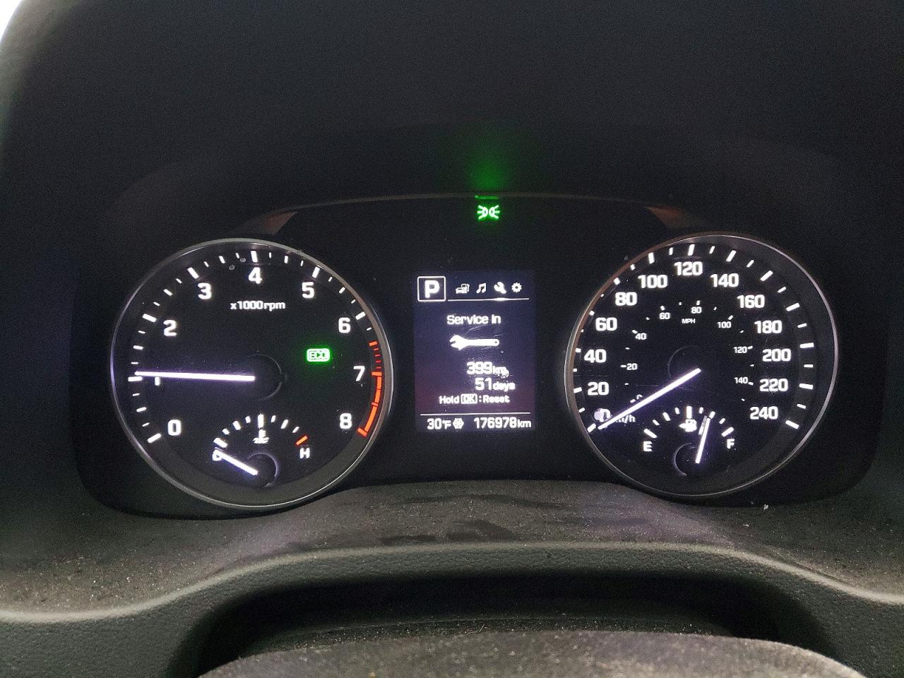 2018 HYUNDAI ELANTRA SEL photo 9