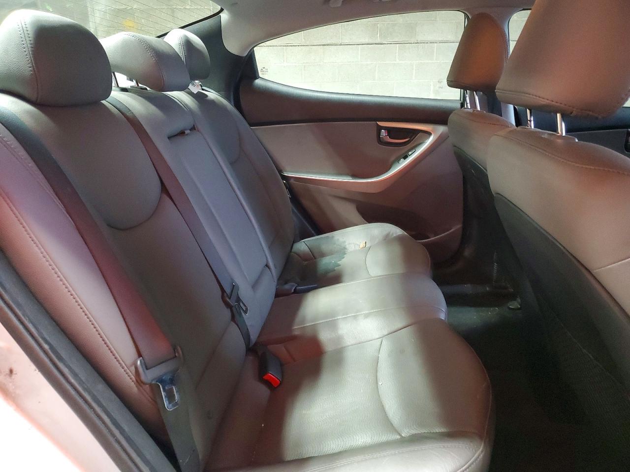 2012 HYUNDAI ELANTRA GLS photo 10