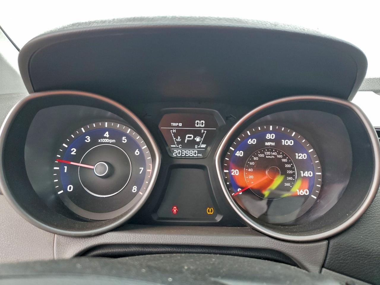 2015 HYUNDAI ELANTRA SE photo 9