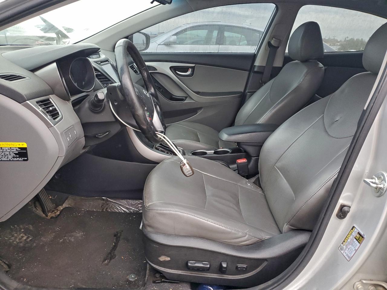 2015 HYUNDAI ELANTRA SE photo 7