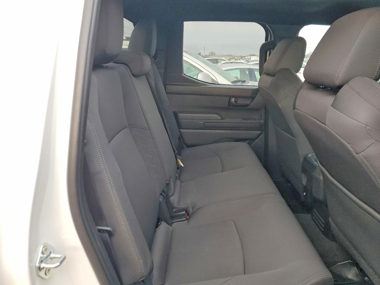 2024 TOYOTA TACOMA DOUBLE CAB photo 10