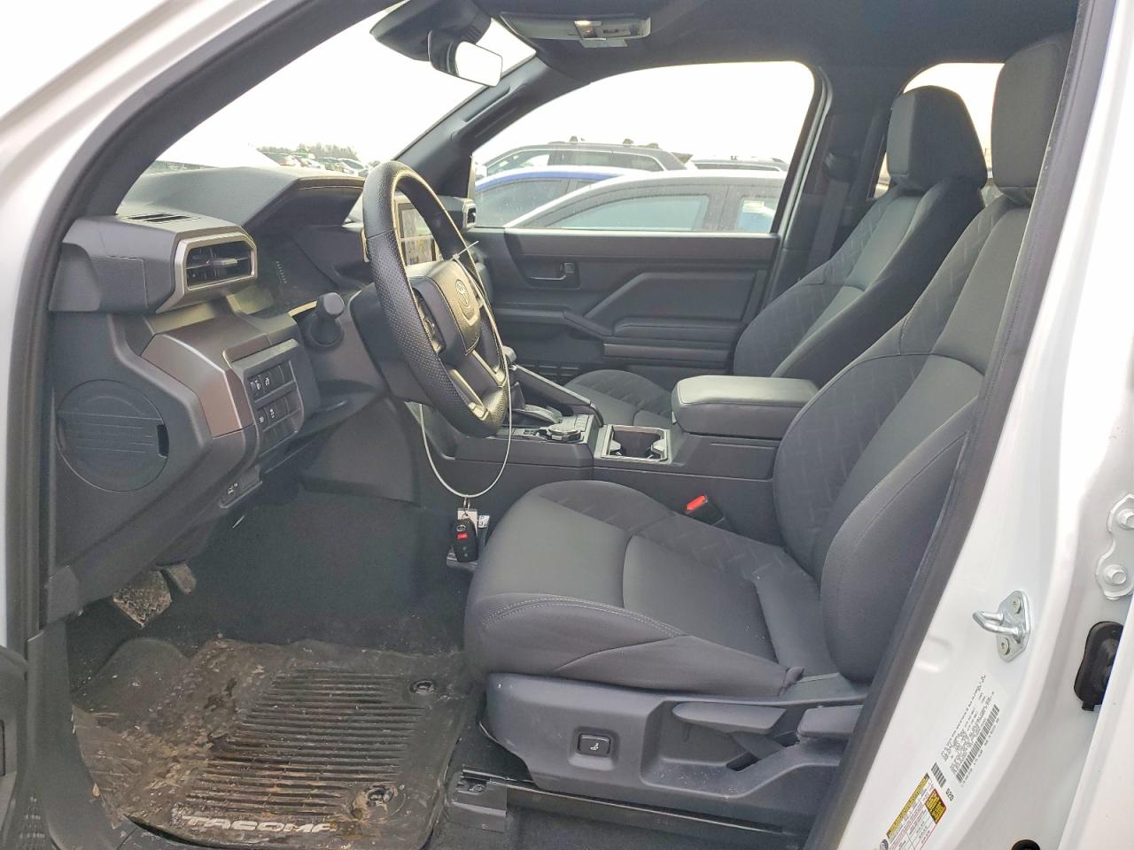 2024 TOYOTA TACOMA DOUBLE CAB photo 7