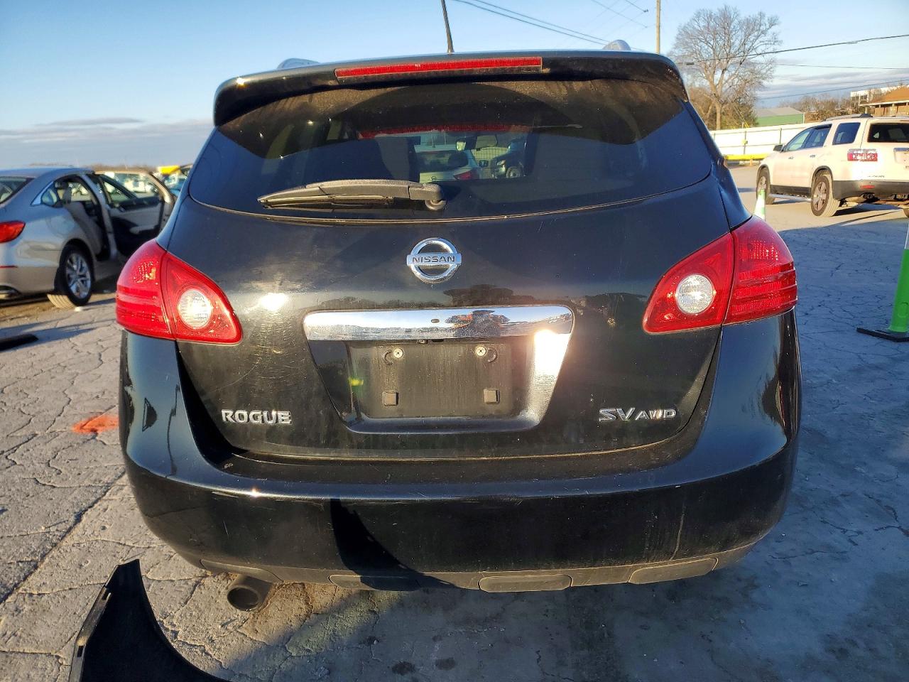 2013 NISSAN ROGUE S photo 6