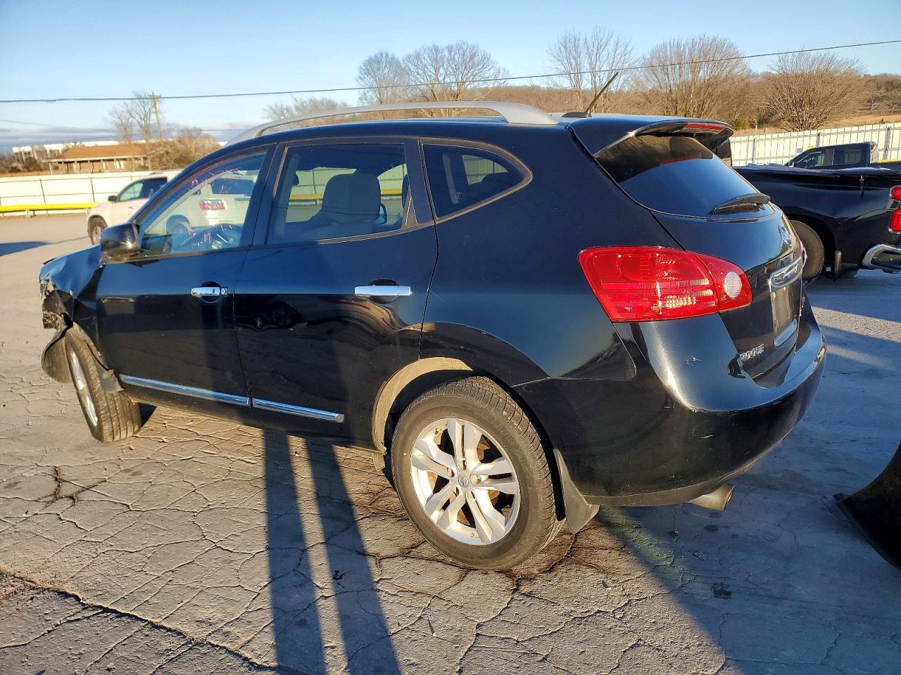 2013 NISSAN ROGUE S photo 2