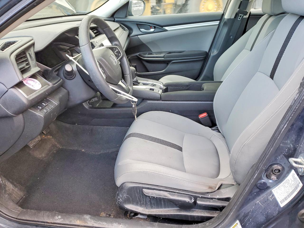 2020 HONDA CIVIC LX photo 7