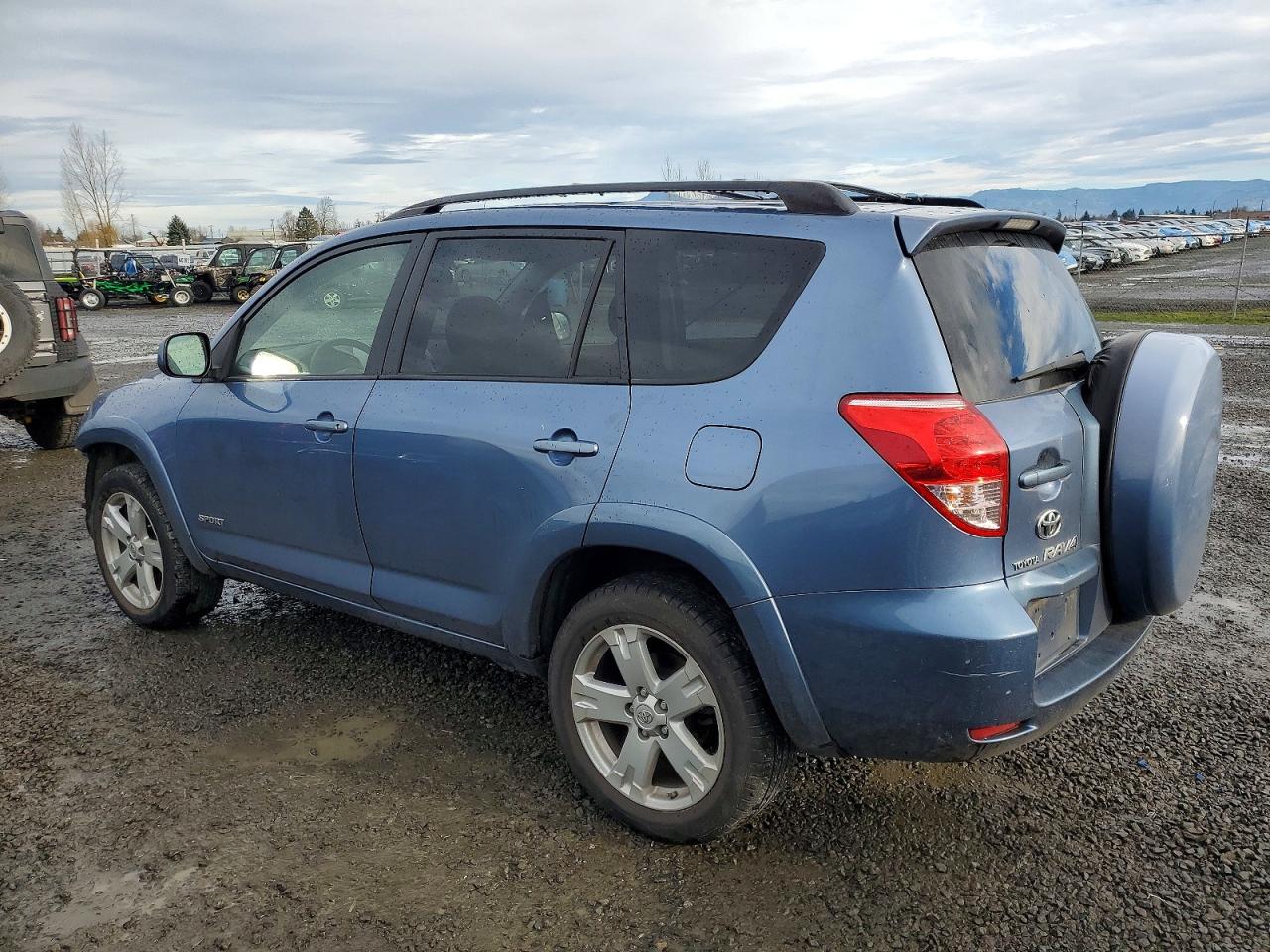 2006 TOYOTA RAV4 SPORT photo 2