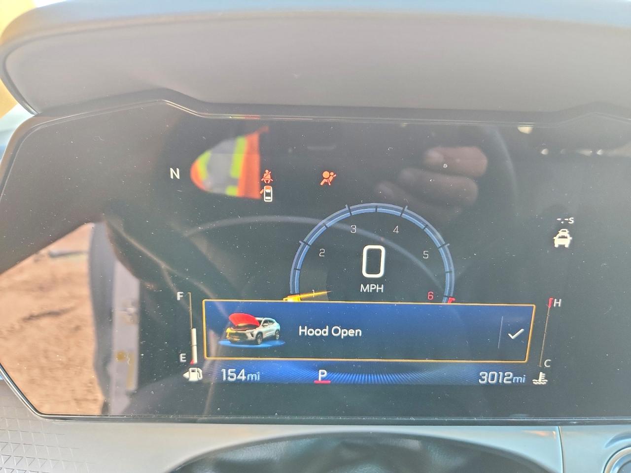 2025 CHEVROLET TRAX 1LT photo 9