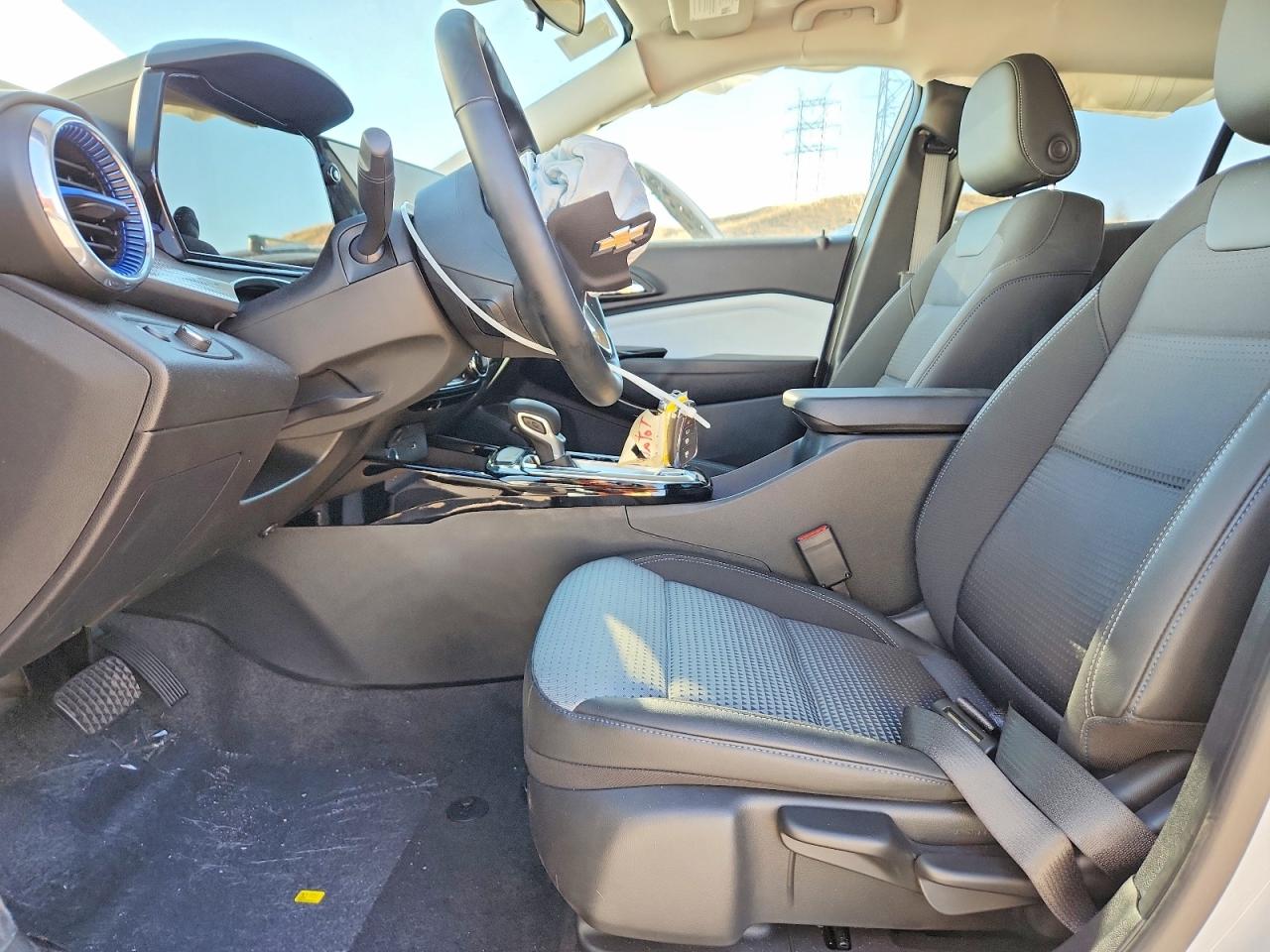 2025 CHEVROLET TRAX 1LT photo 7
