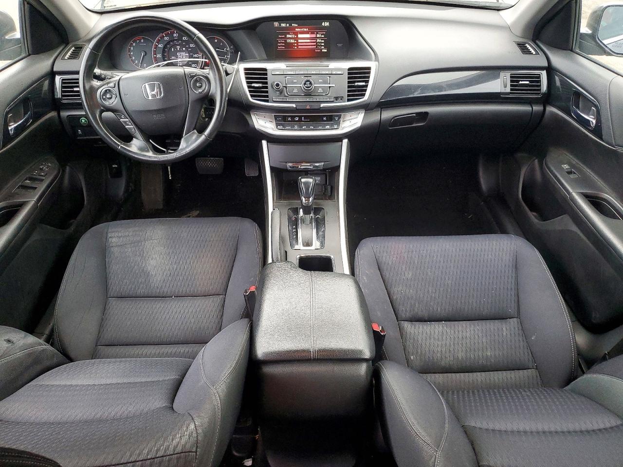 2015 HONDA ACCORD SPORT photo 22