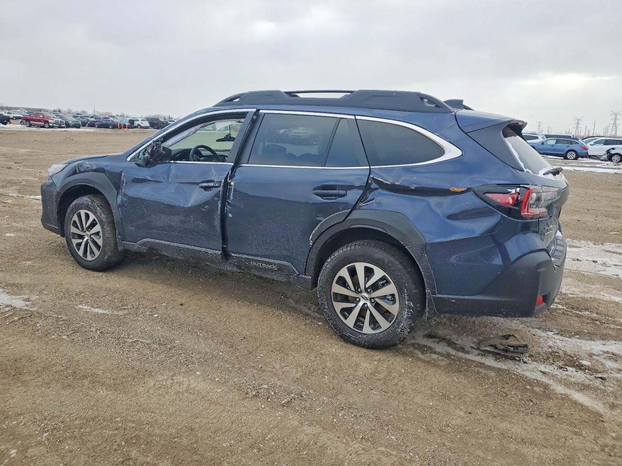 2025 SUBARU OUTBACK PREMIUM photo 2