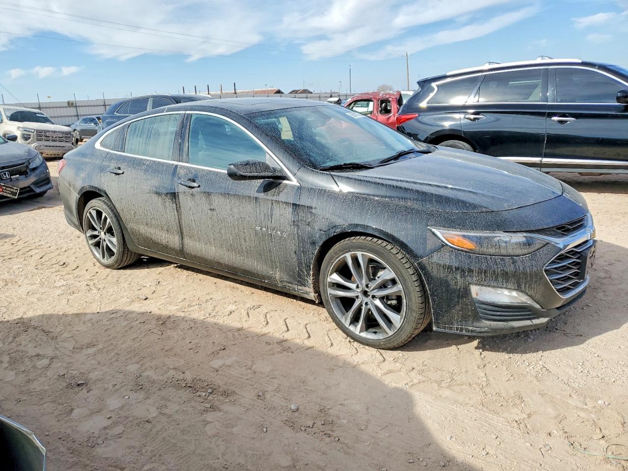 2022 CHEVROLET MALIBU LT photo 4