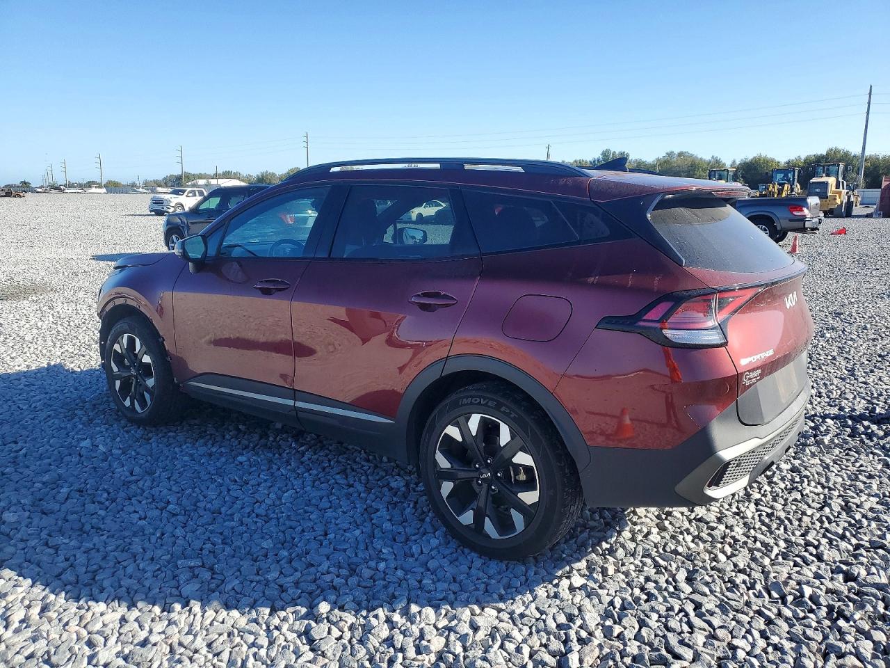 2023 KIA SPORTAGE X LINE photo 2
