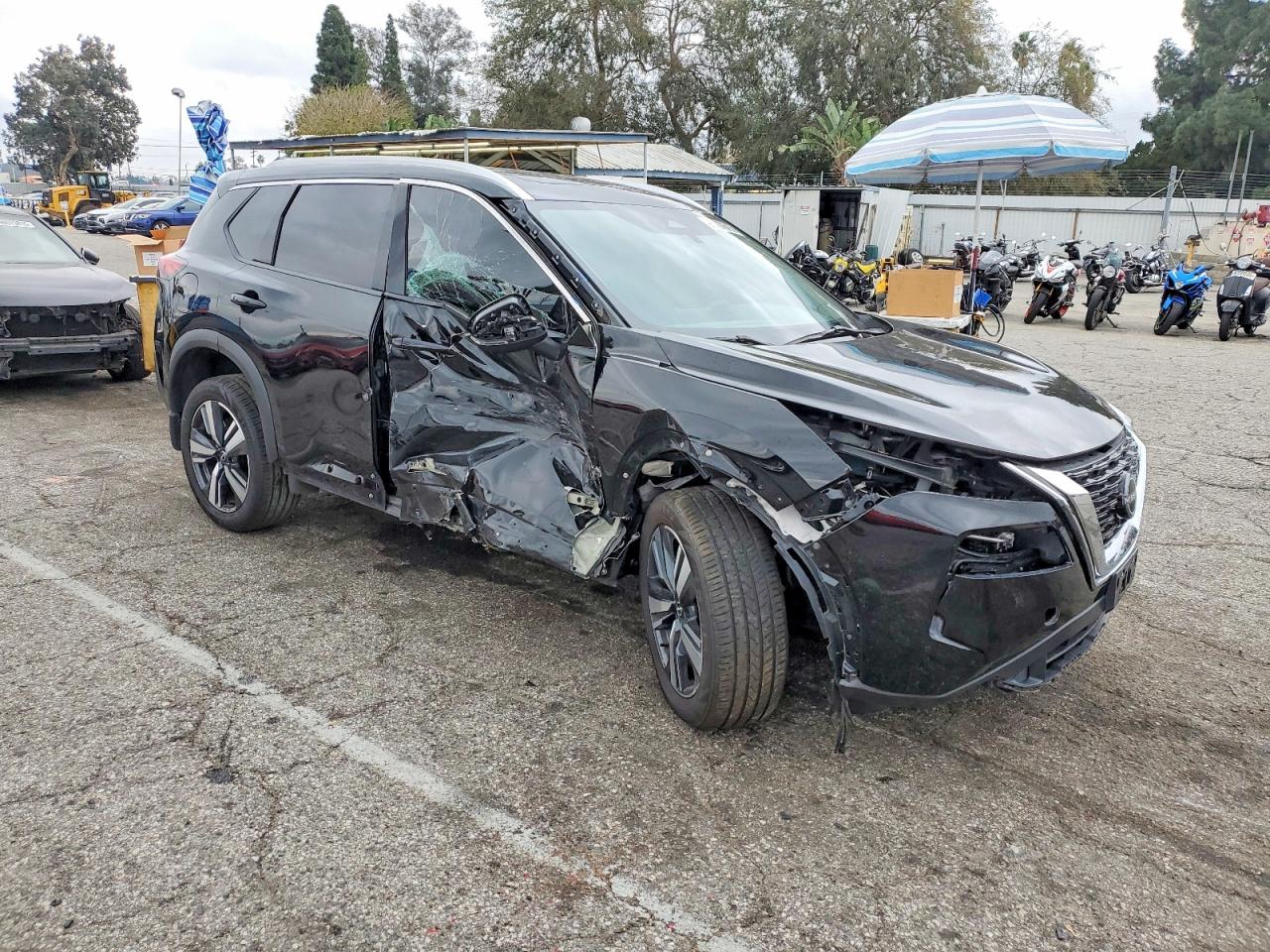 2023 NISSAN ROGUE SL photo 4