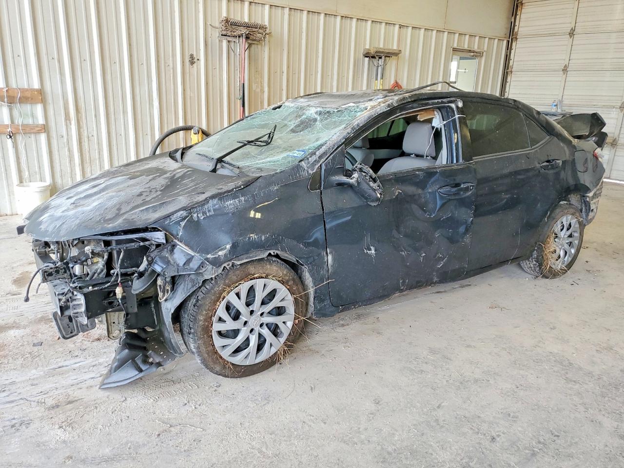 2017 TOYOTA COROLLA