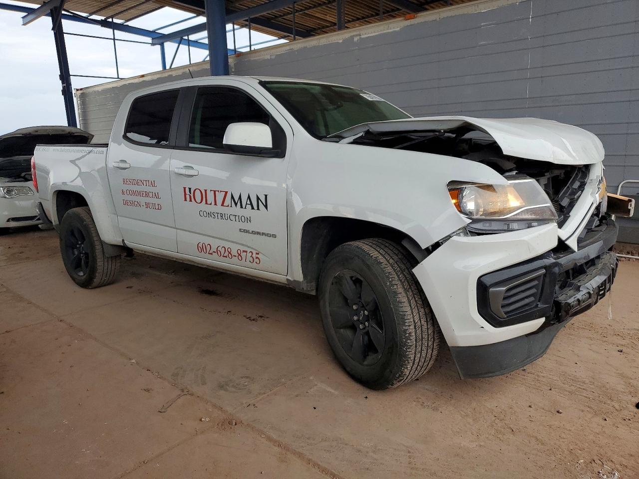 2022 CHEVROLET COLORADO LT photo 4