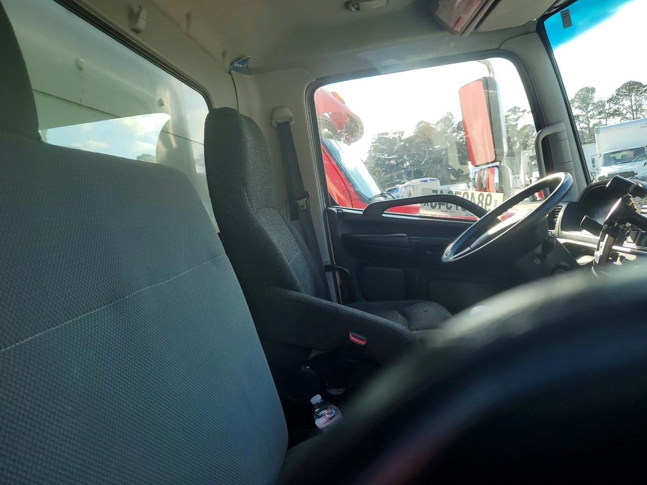 2019 HINO 268A BOX TRUCK photo 21