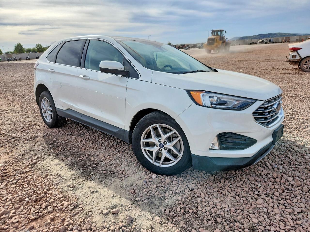 2021 FORD EDGE SEL photo 4