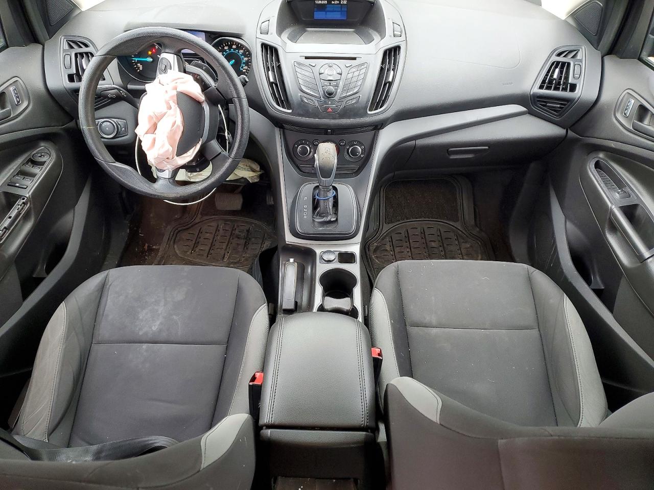 2014 FORD ESCAPE S photo 15