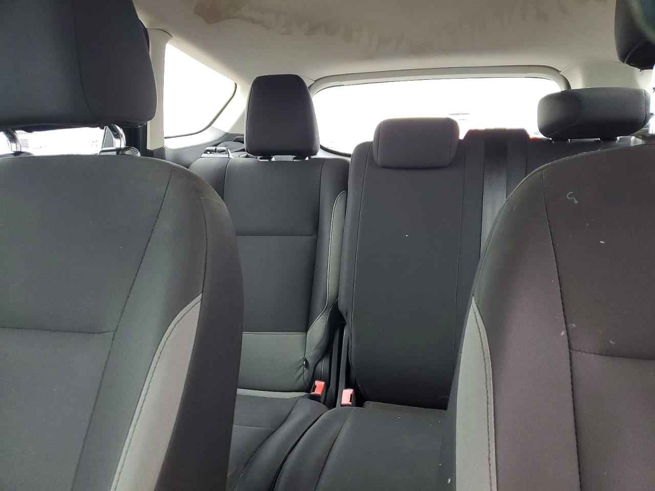 2014 FORD ESCAPE S photo 19