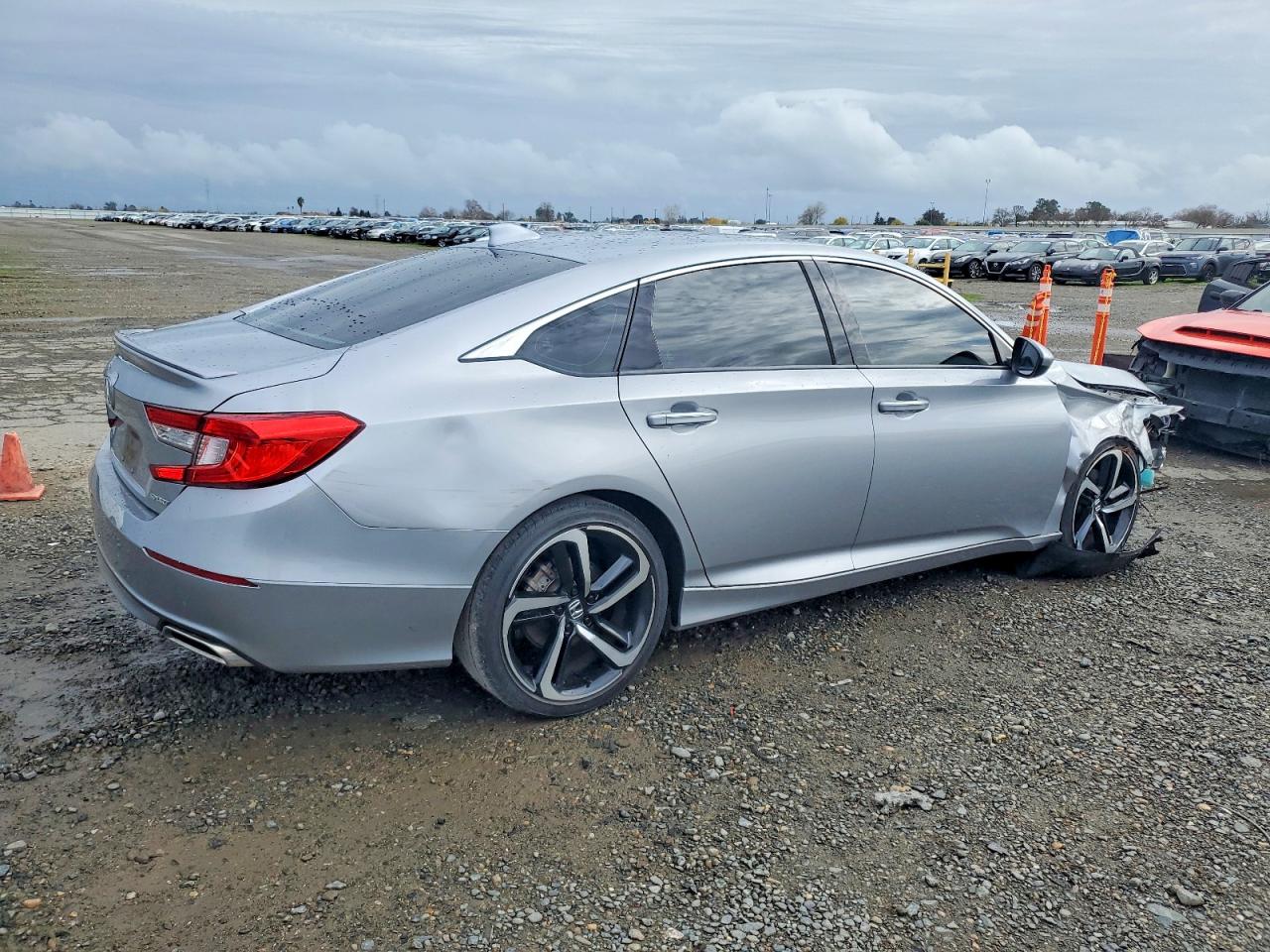 2020 HONDA ACCORD SPORT photo 3