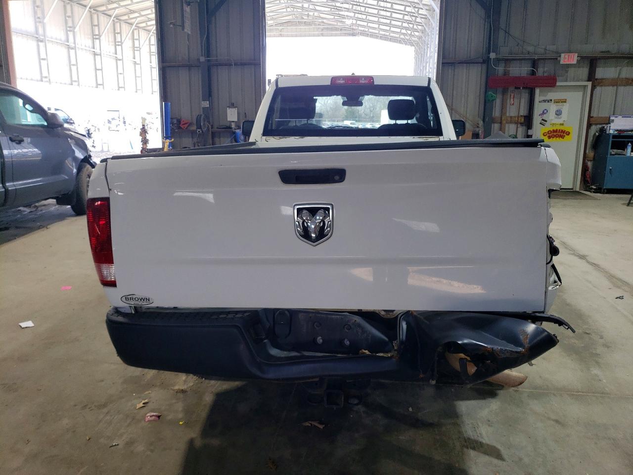 2016 RAM 1500 ST photo 6