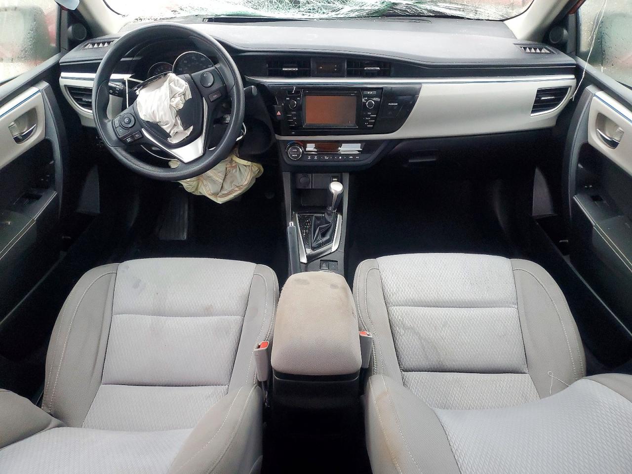 2016 TOYOTA COROLLA L photo 8