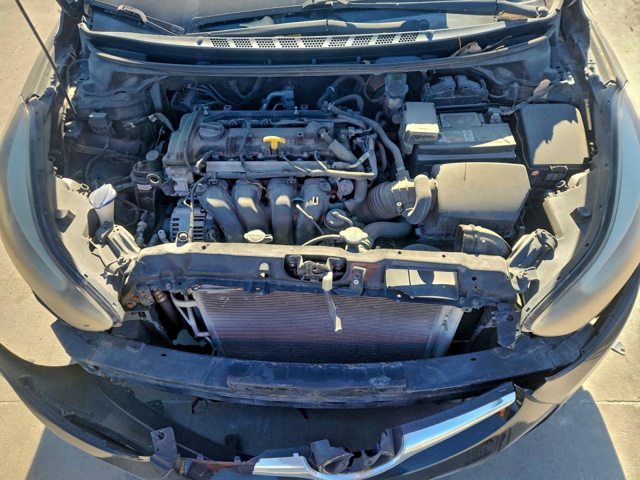 2016 HYUNDAI ELANTRA SE photo 11