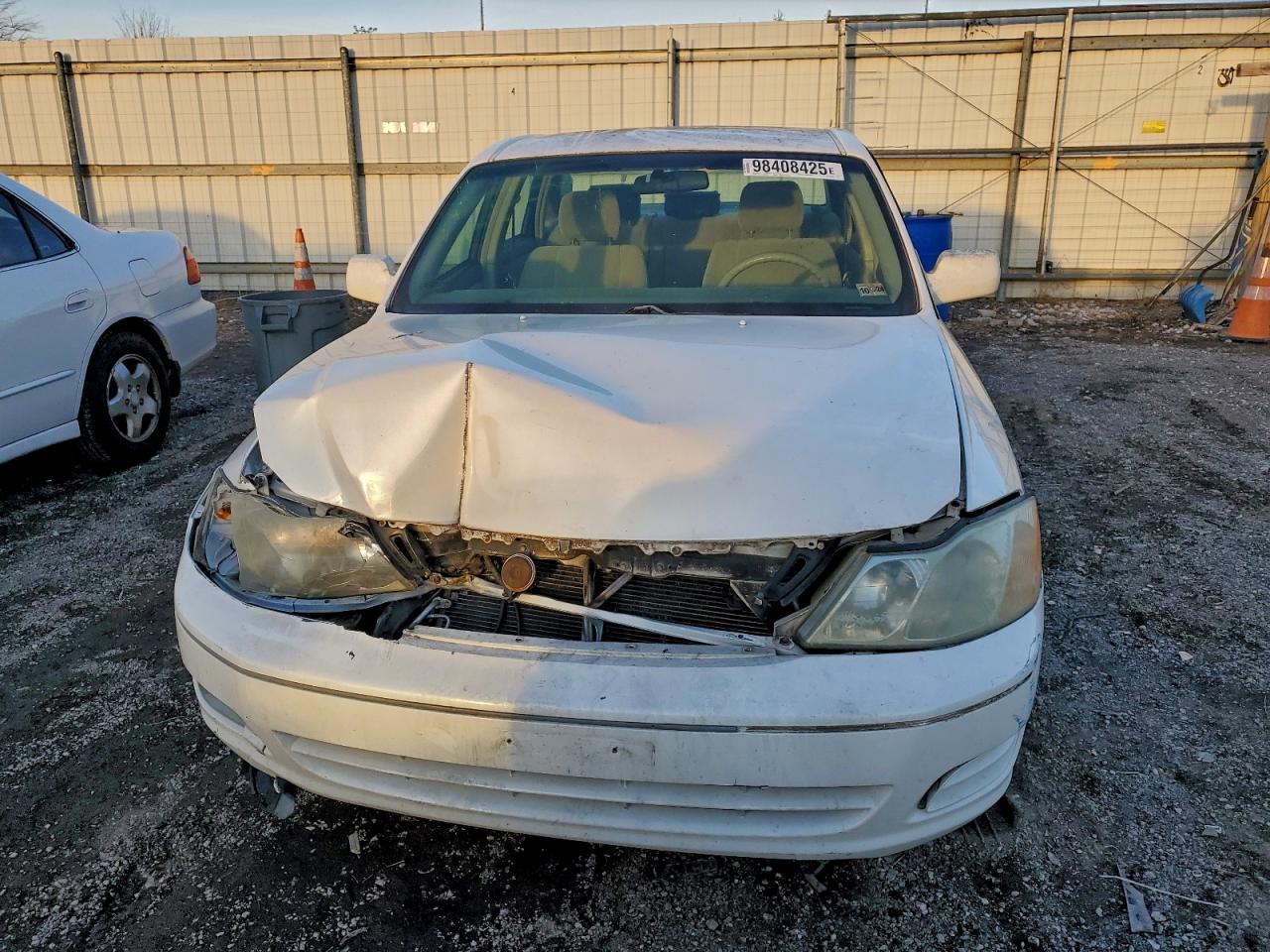 2000 TOYOTA AVALON XL photo 5