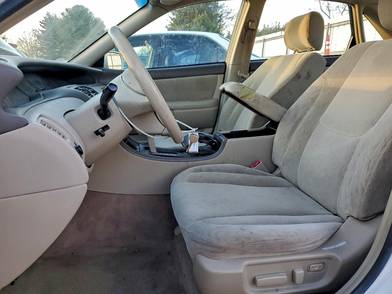 2000 TOYOTA AVALON XL photo 7