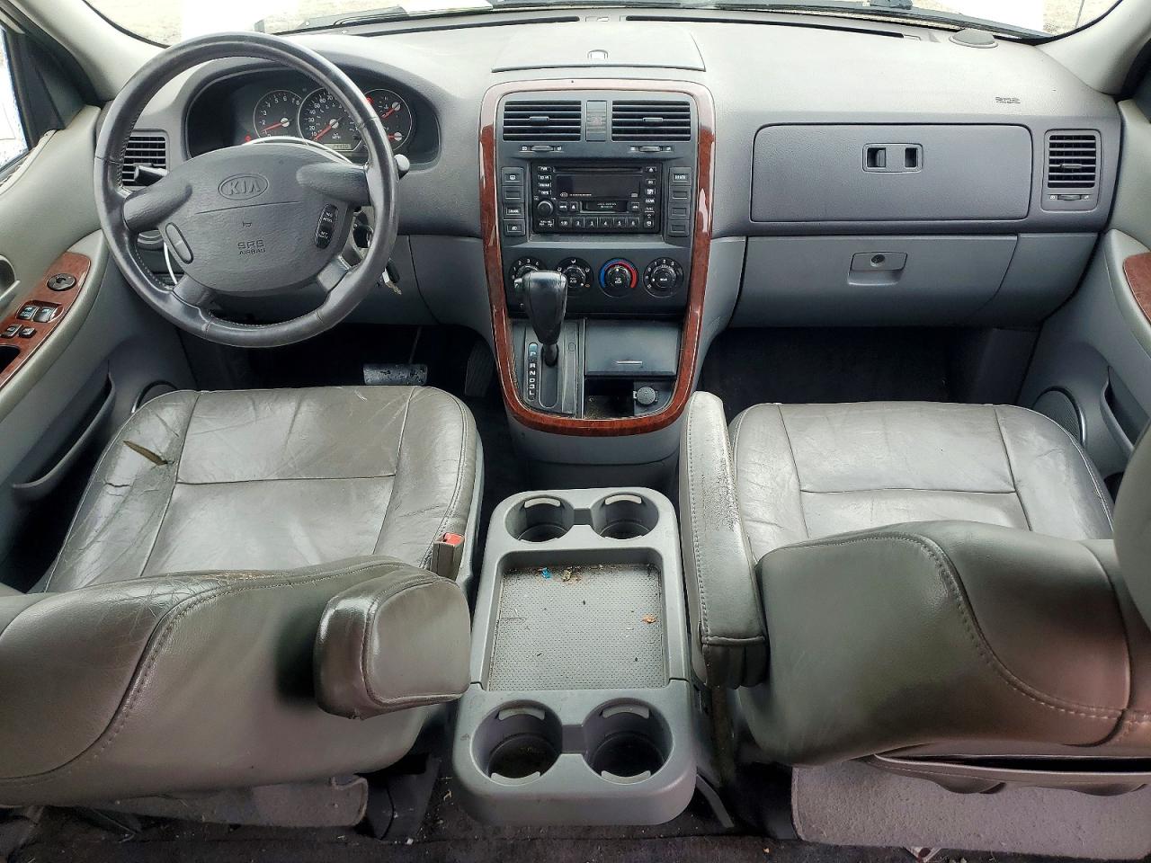 2003 KIA SEDONA EX photo 8