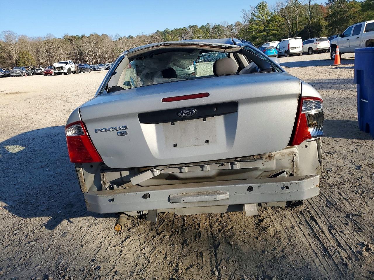 2007 FORD FOCUS ZX4 photo 6