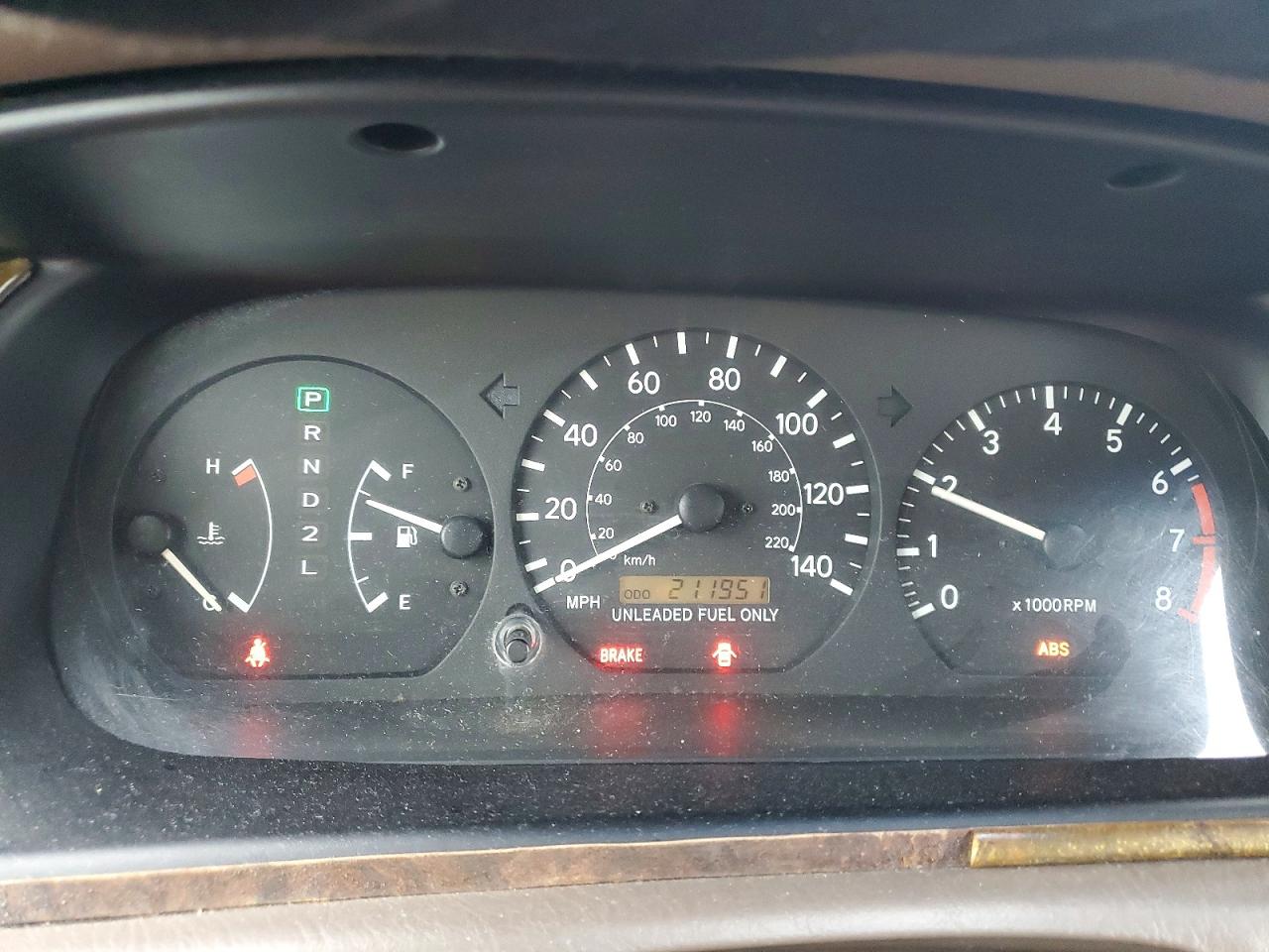 1999 TOYOTA CAMRY CE photo 9
