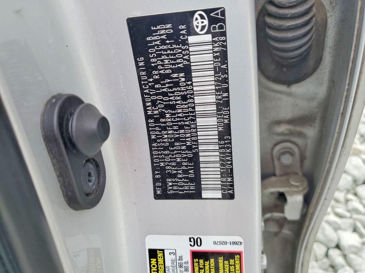 2014 TOYOTA COROLLA L photo 12