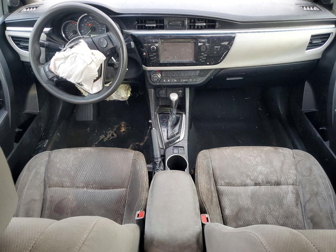 2014 TOYOTA COROLLA L photo 8