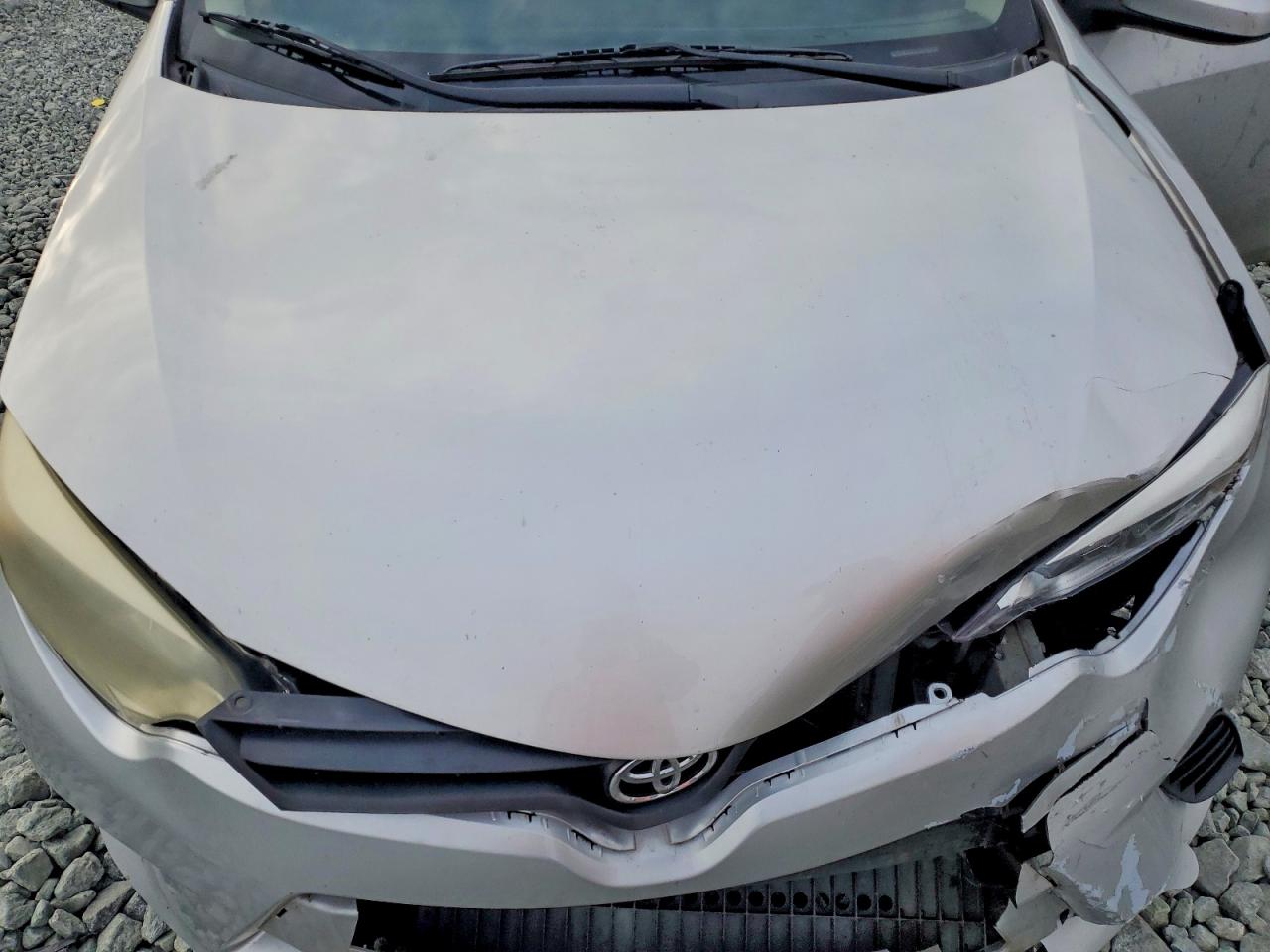 2014 TOYOTA COROLLA L photo 11