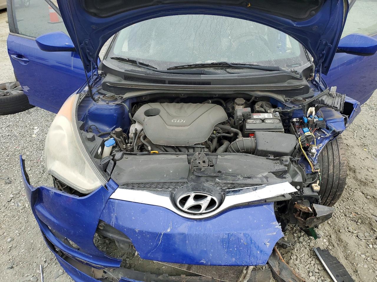 2012 HYUNDAI VELOSTER photo 11