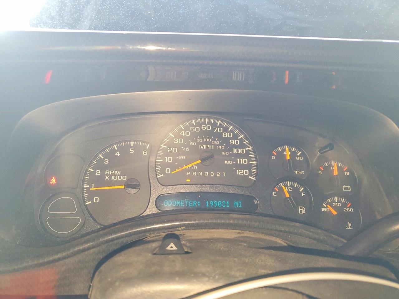 2003 CHEVROLET SILVERADO C1500 HEAVY DUTY photo 9
