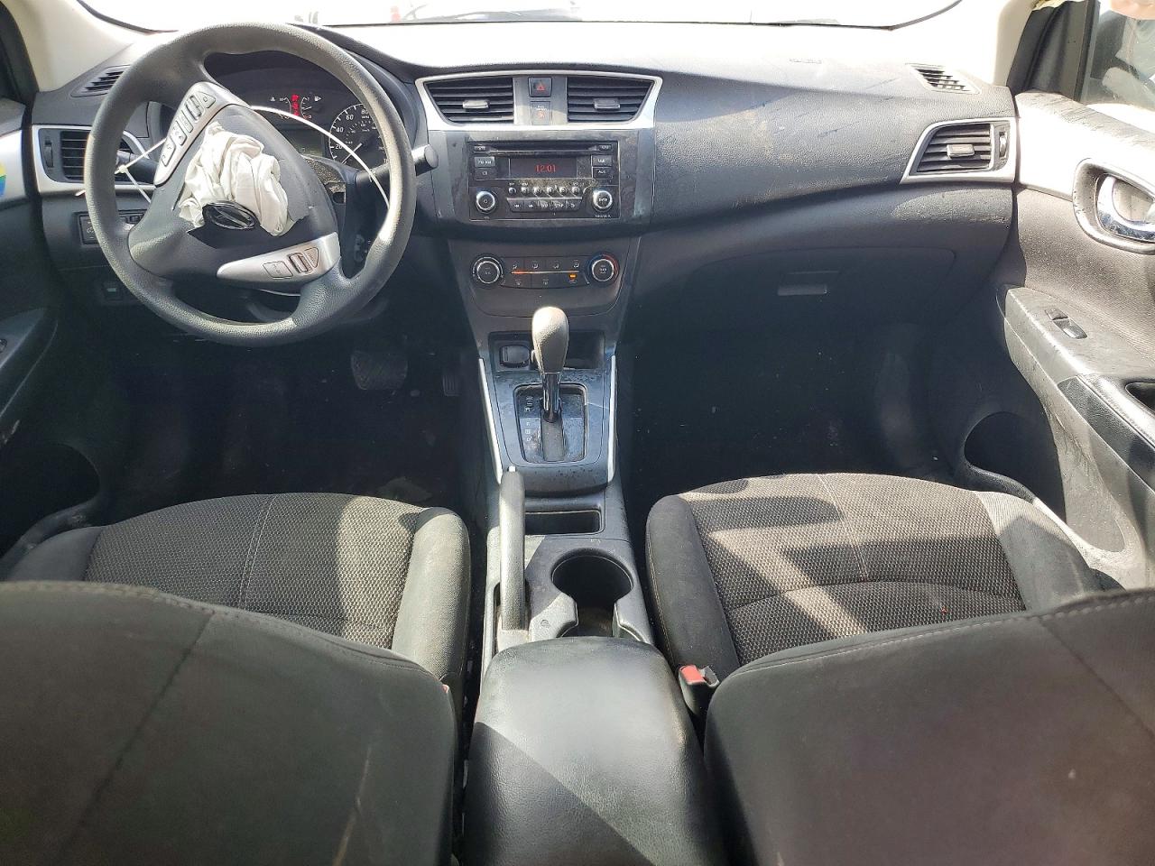 2017 NISSAN SENTRA S photo 8