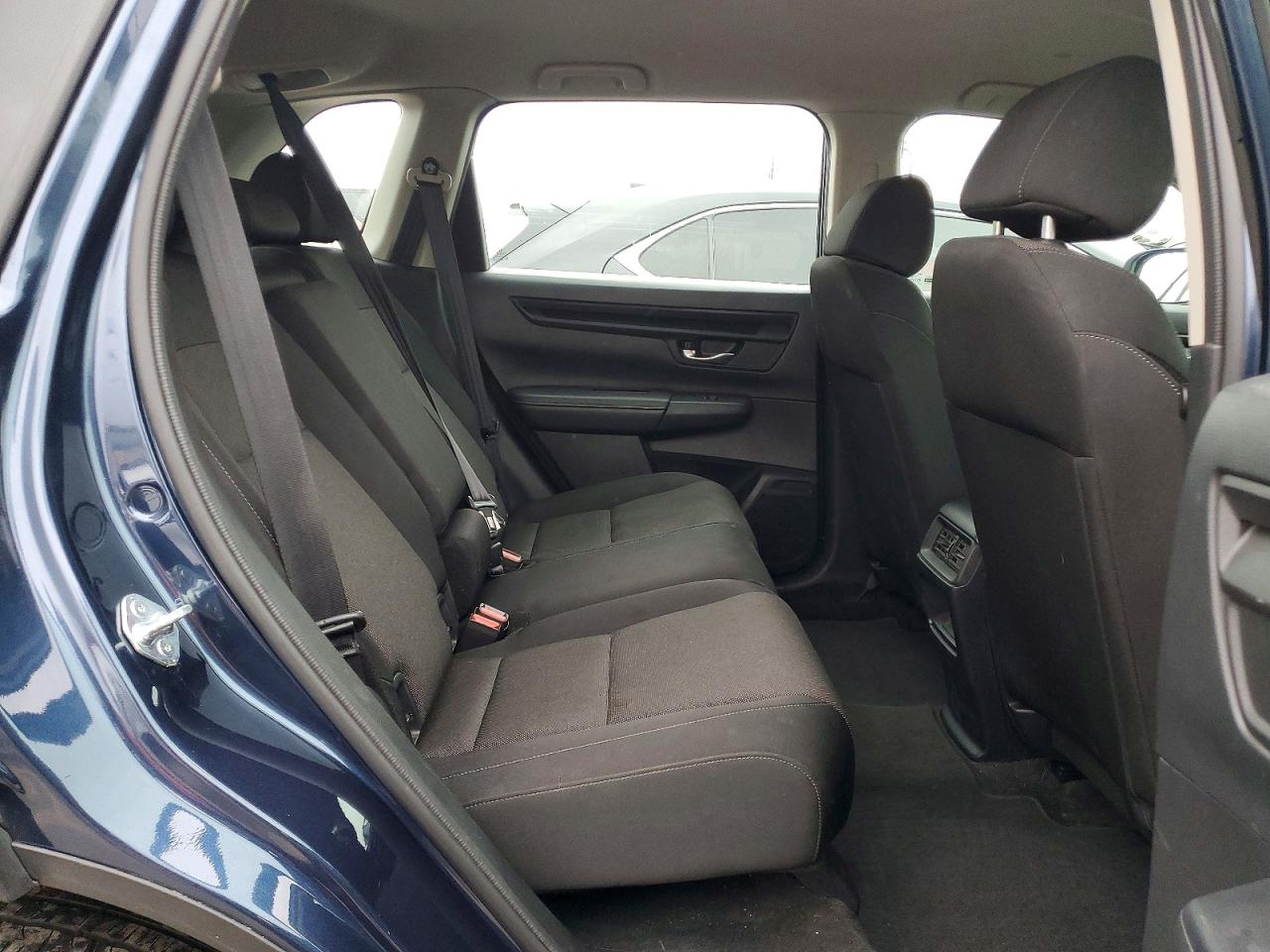 2024 HONDA CR-V LX photo 11