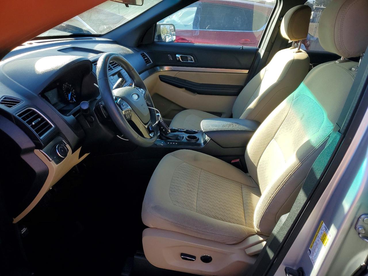 2016 FORD EXPLORER photo 7