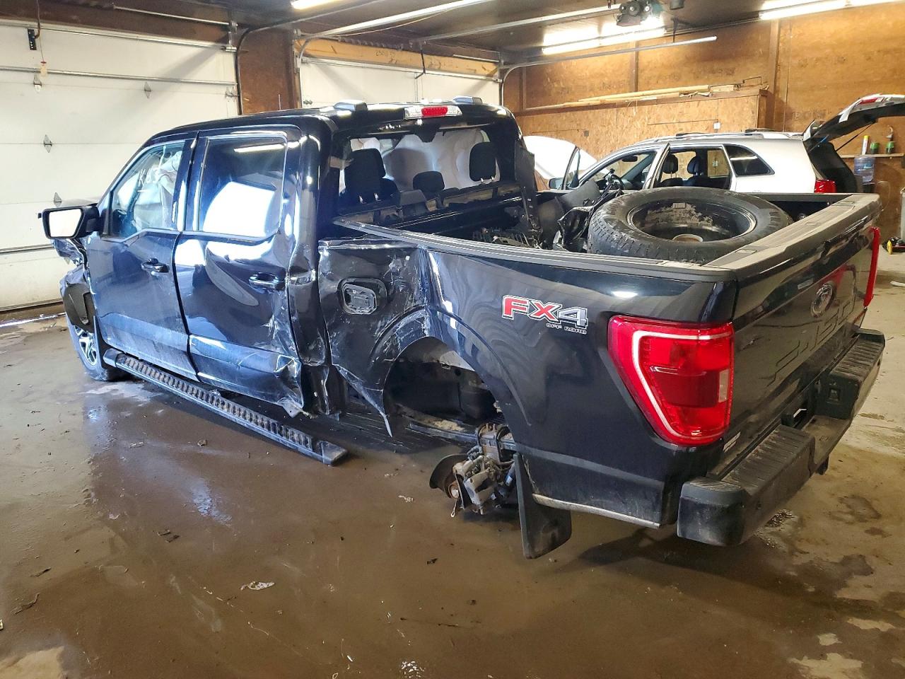 2023 FORD F150 SUPERCREW photo 2