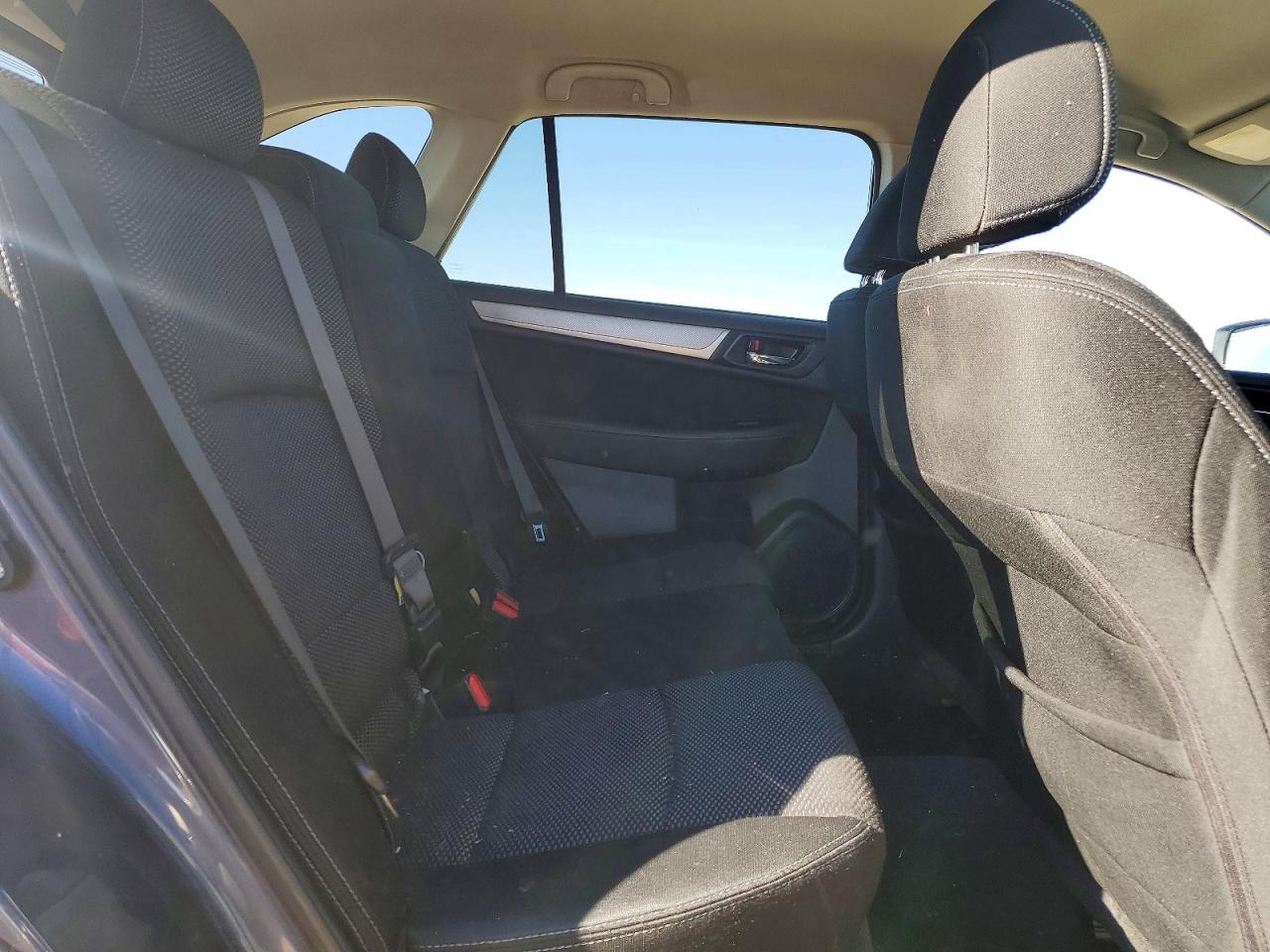 2015 SUBARU OUTBACK 2.5I PREMIUM photo 11