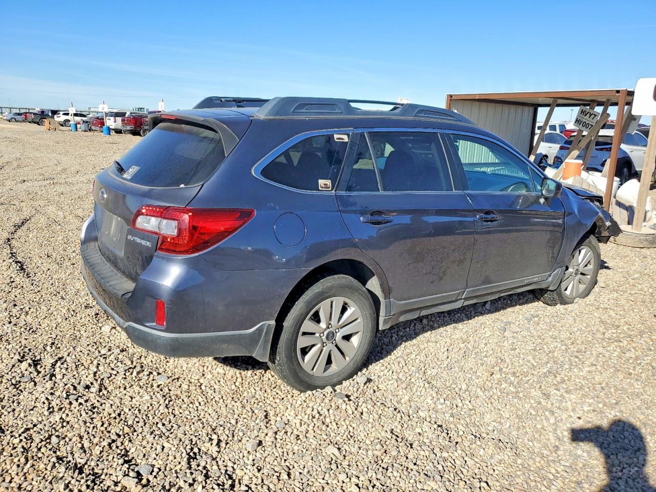 2015 SUBARU OUTBACK 2.5I PREMIUM photo 3
