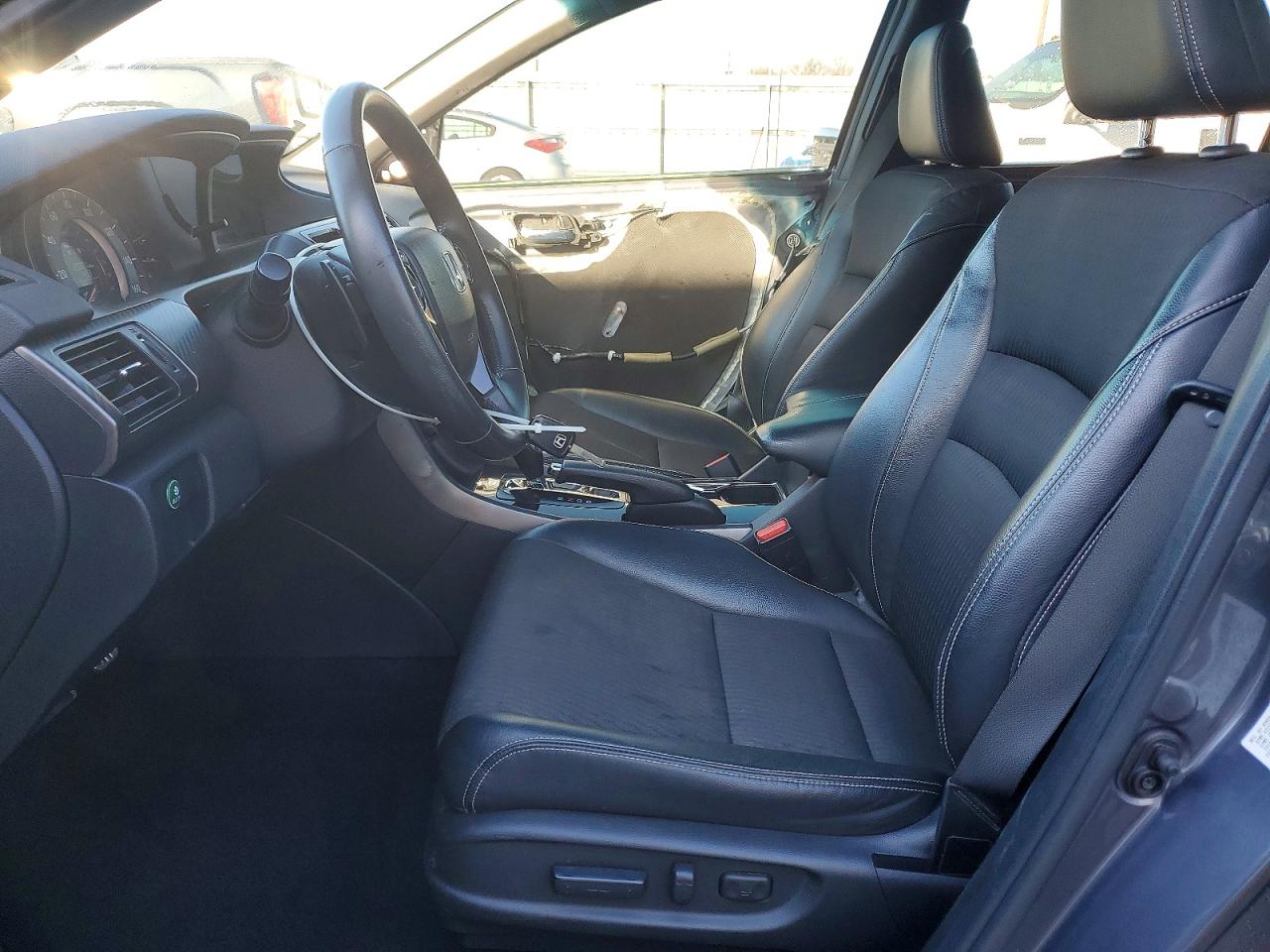 2016 HONDA ACCORD SPORT photo 19