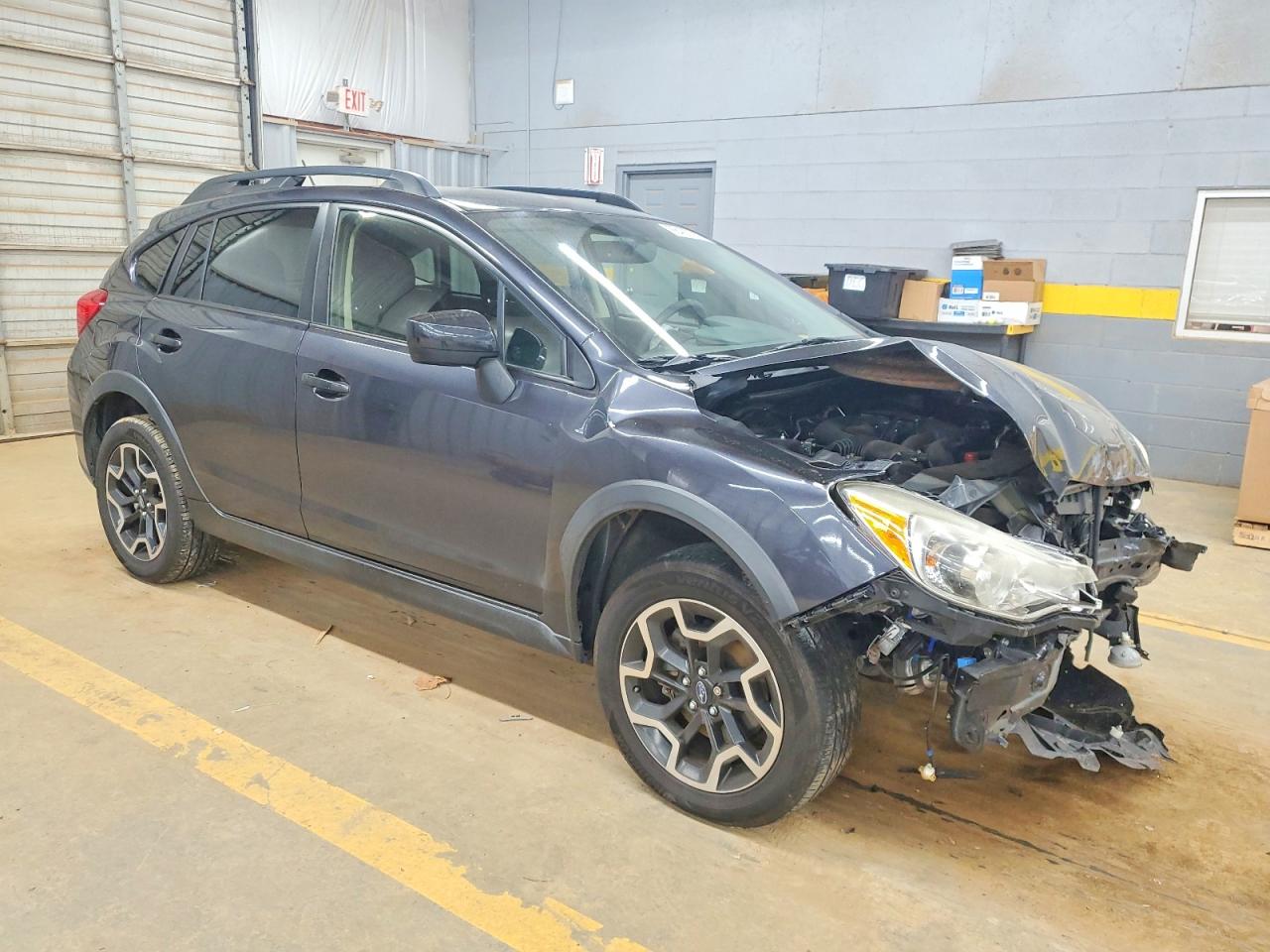 2017 SUBARU CROSSTREK PREMIUM photo 4
