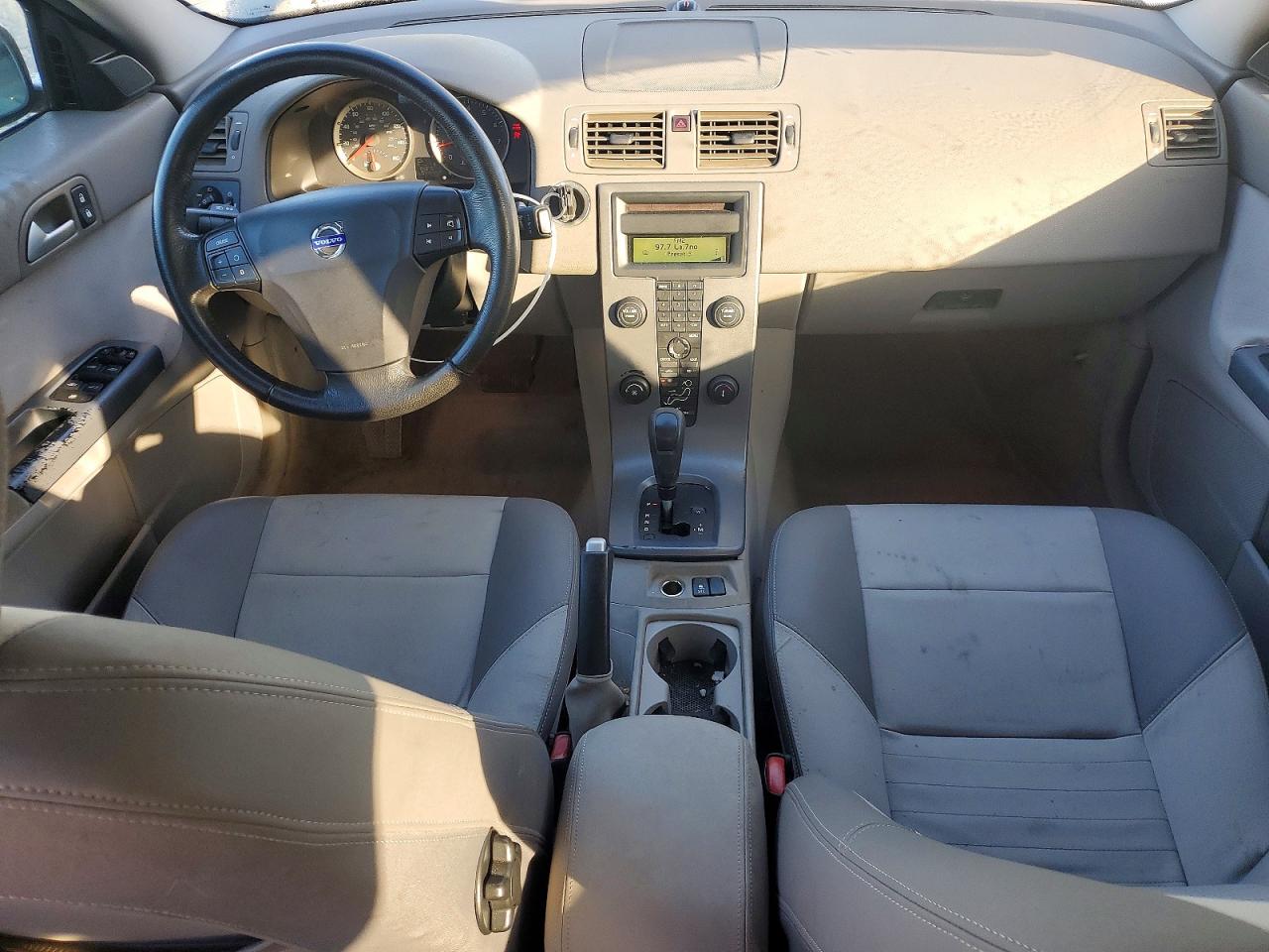 2004 VOLVO S40 2.4I photo 8